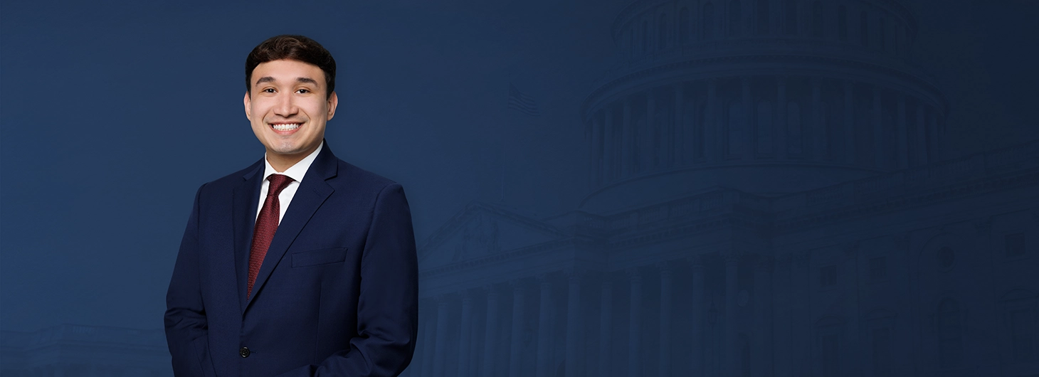 Professional portrait of Edgar Vazquez